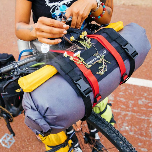 BLACKBURN Outpost Handle Bar Roll With Drybag